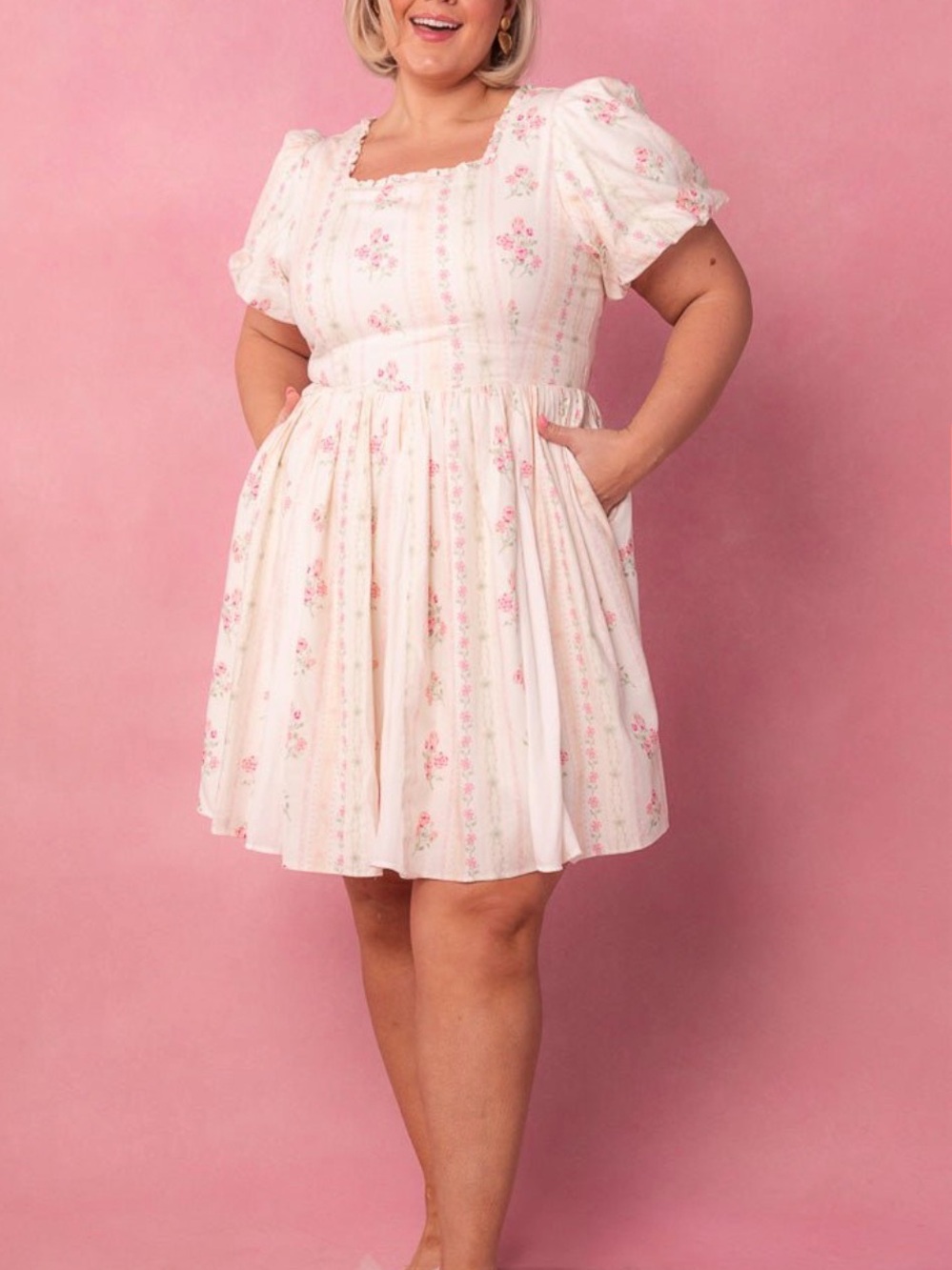 Ivy City Co Flowers for all Dress in Vintage Floral - Picture 8 of 12